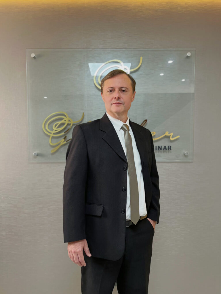 Prof. Dr. Ricardo Ligiera